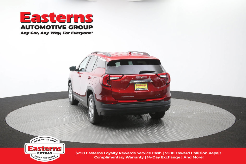 Used 2023 GMC Terrain SLE w/ Driver Convenience Package AWD/4WD image 41