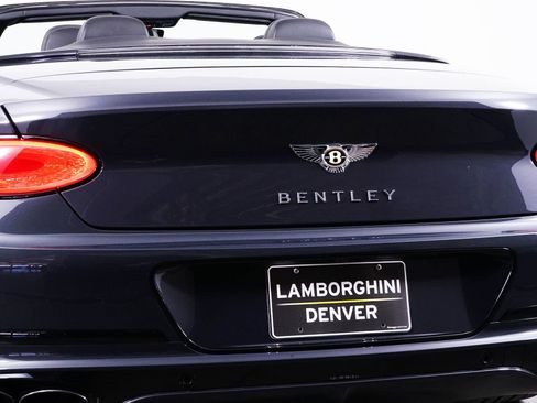 Used 2020 Bentley Continental GT image 21