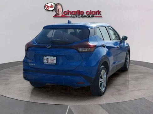 Used 2024 Nissan Kicks S FWD image 6
