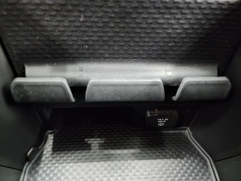 Used 2022 RAM 3500 Big Horn w/ Level C Equiment Group image 59