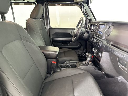 Used 2019 Jeep Wrangler Unlimited Sport S image 26