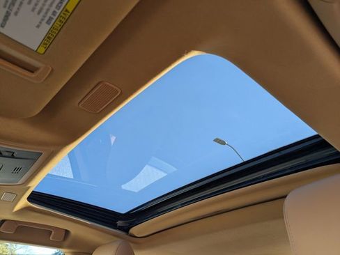 Used 2023 Lexus ES 350 w/ Premium Package image 25