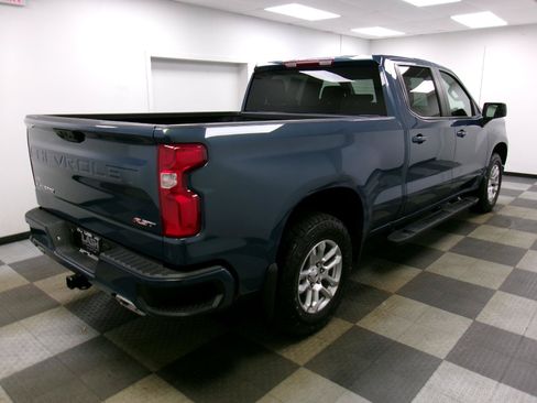 Used 2024 Chevrolet Silverado 1500 RST w/ Z71 Off-Road Package AWD/4WD image 11