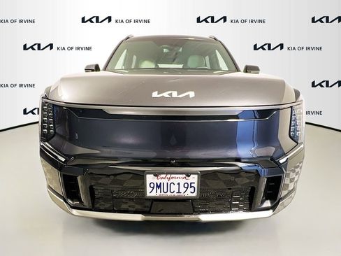 Used 2024 Kia EV9 GT-Line AWD/4WD image 2