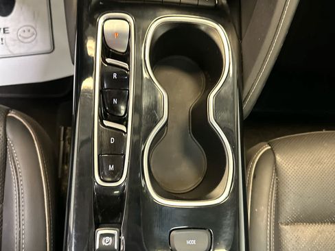 Used 2021 Buick Envision Essence w/ Technology Package I AWD/4WD image 26