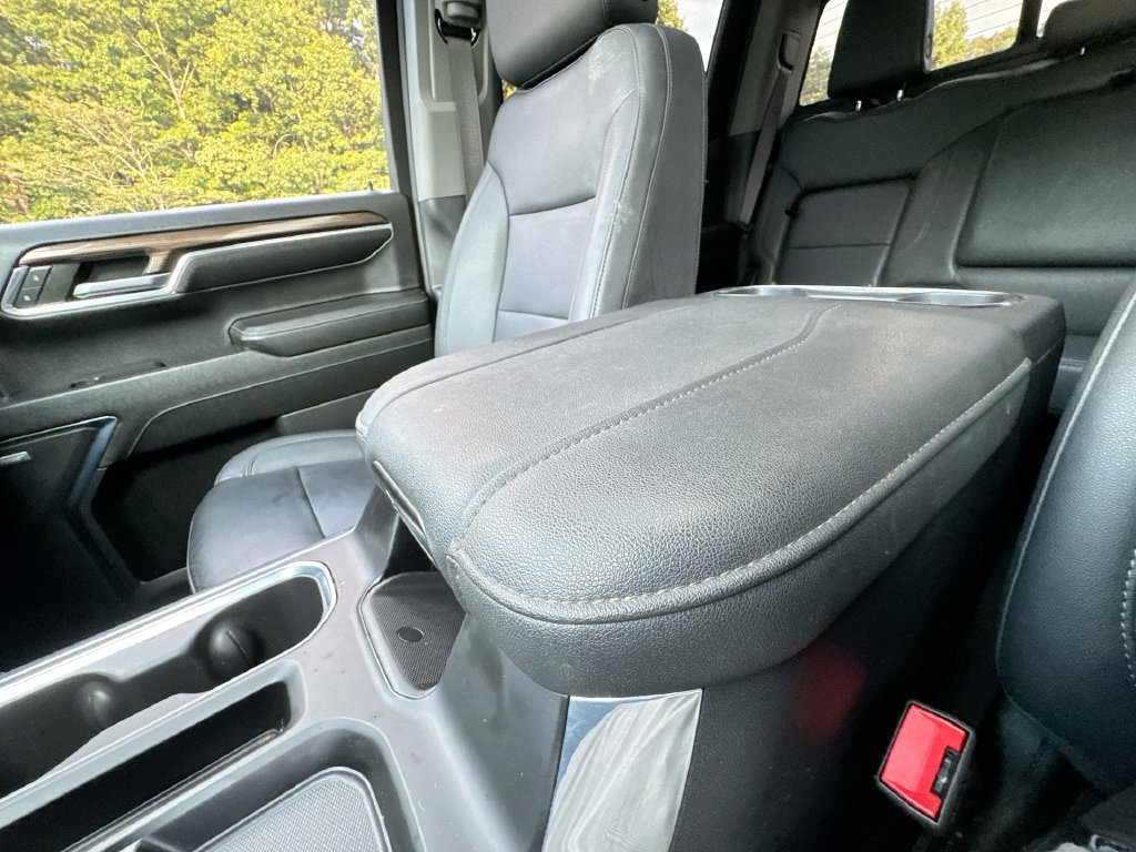 Used 2024 Chevrolet Silverado 1500 LT Trail Boss w/ LT Trail Boss Premium Package AWD/4WD image 24