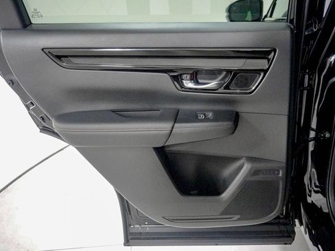 Used 2026 Honda CR-V Sport Touring image 37