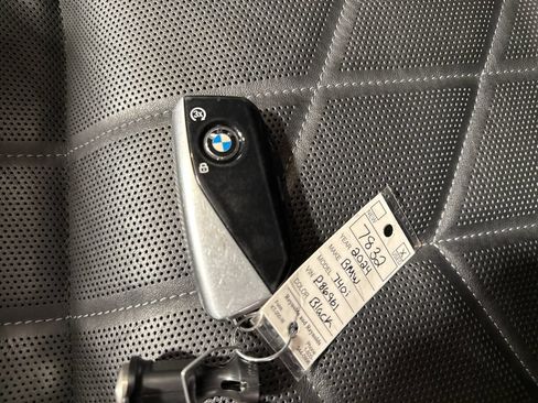 Used 2024 BMW 740i xDrive AWD/4WD image 24