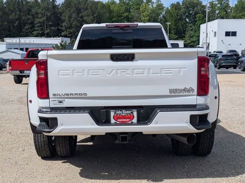 New 2026 Chevrolet Silverado 3500 High Country w/ Technology Package AWD/4WD image 3