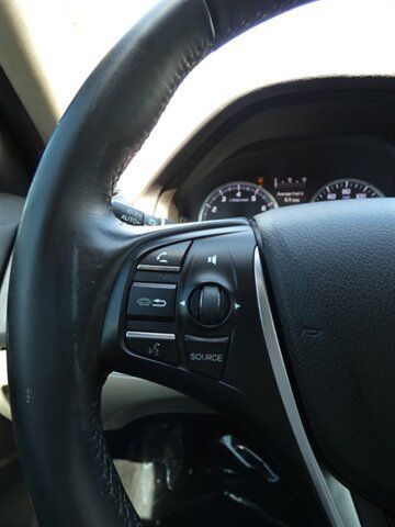 Used 2015 Acura TLX w/ Technology Package FWD image 23
