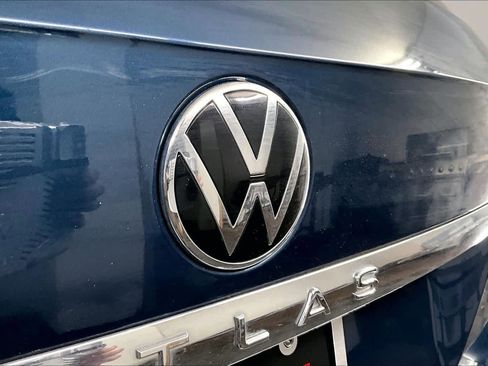 Used 2022 Volkswagen Atlas SE image 29