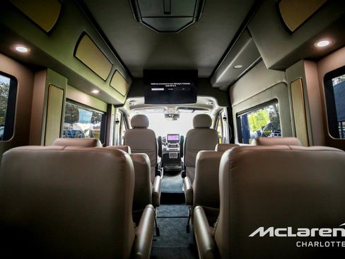 Used 2023 RAM ProMaster 2500 w/ Driver Convenience Group FWD image 20
