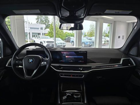 Used 2026 BMW X5 xDrive40i AWD/4WD image 37