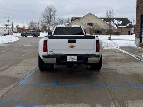 Used 2014 Chevrolet Silverado 3500 LT image 6