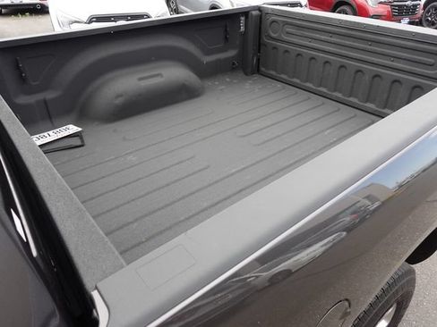 Used 2025 RAM 2500 Big Horn AWD/4WD image 10