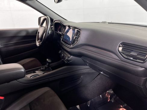 Used 2022 Dodge Durango GT image 31