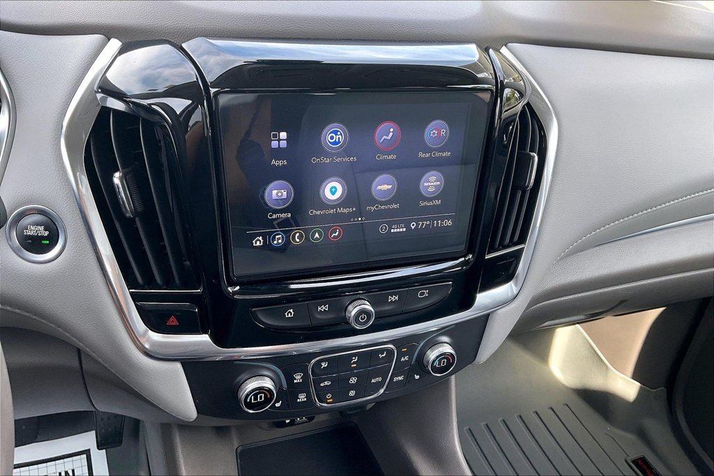 Used 2021 Chevrolet Traverse LT w/ LT Premium Package AWD/4WD image 17