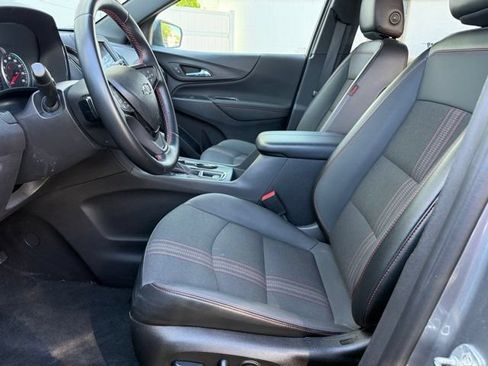 Used 2023 Chevrolet Equinox RS AWD/4WD image 17