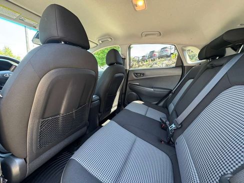 Certified 2021 Hyundai Kona SEL AWD/4WD image 21