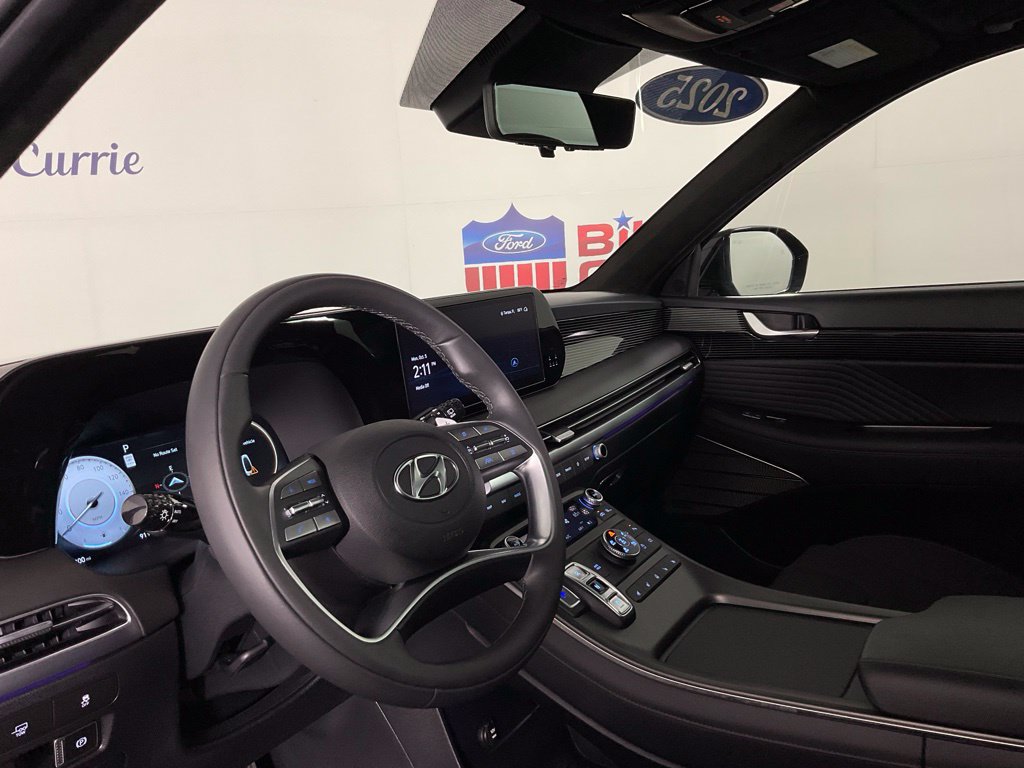 Used 2025 Hyundai Palisade Calligraphy AWD/4WD image 13