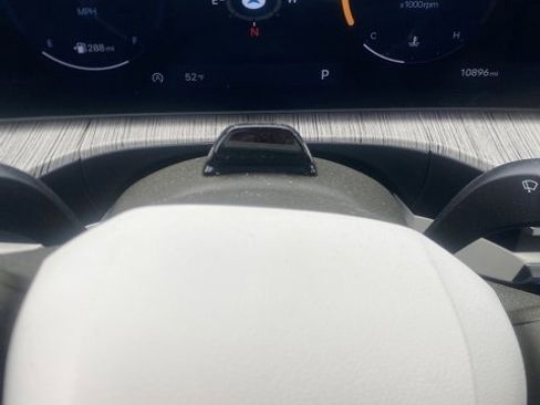 Used 2025 Hyundai Santa Fe Calligraphy image 17