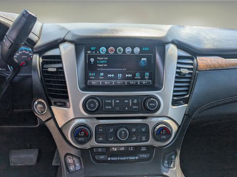 Used 2019 GMC Yukon Denali w/ Denali Ultimate Package image 14