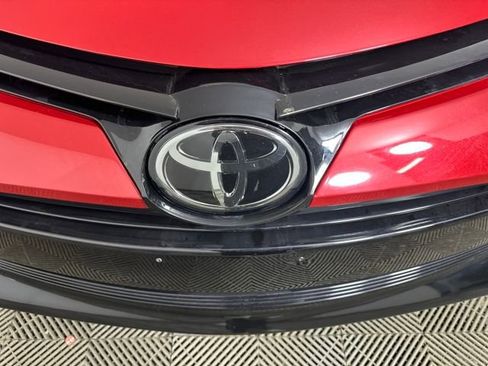 Used 2019 Toyota Corolla LE w/ LE Premium Package w/Moonroof image 9