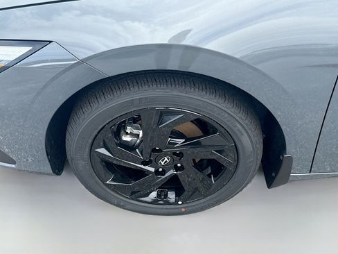 New 2026 Hyundai Elantra Sport FWD image 23