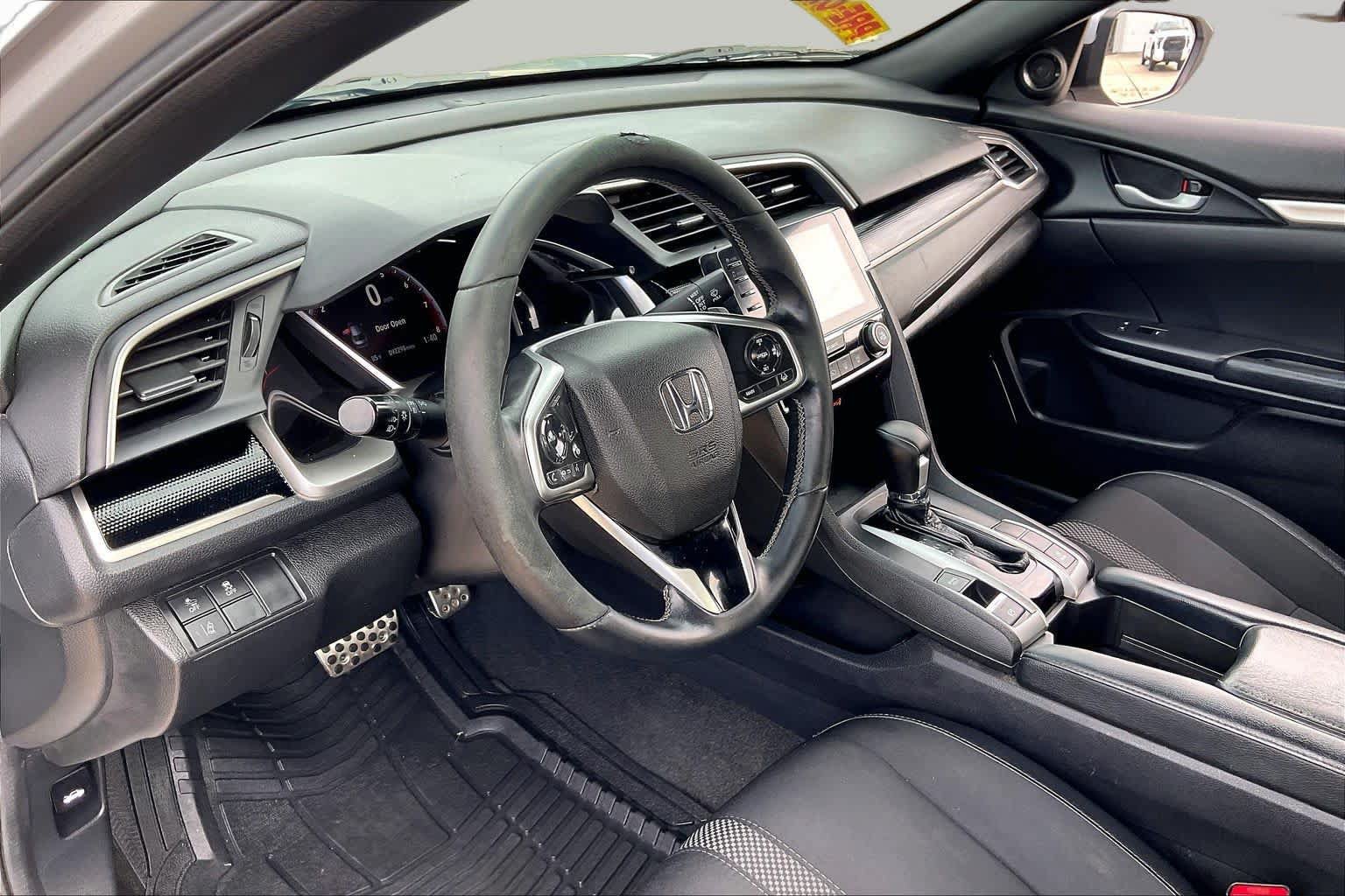 Used 2020 Honda Civic Sport image 18