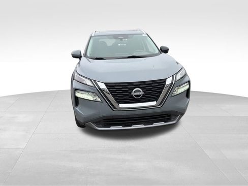Used 2023 Nissan Rogue SL w/ SL Premium Package AWD/4WD image 3