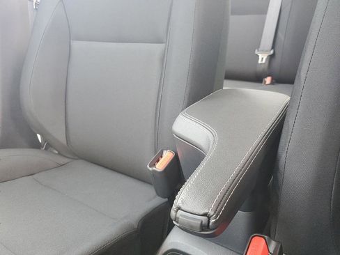 New 2025 Nissan Kicks Play S image 17