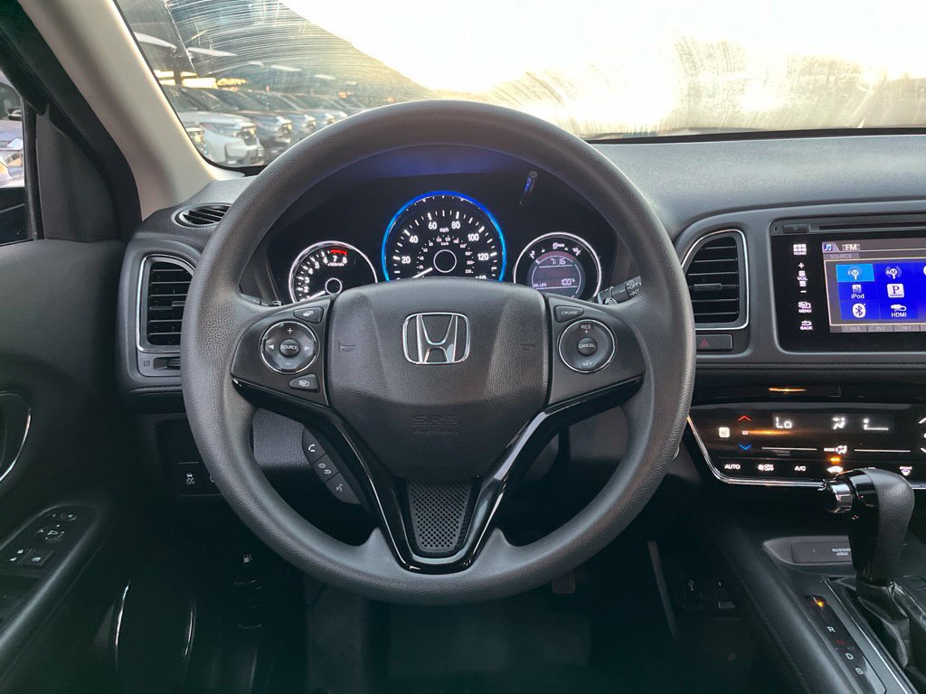 Used 2018 Honda HR-V EX image 16