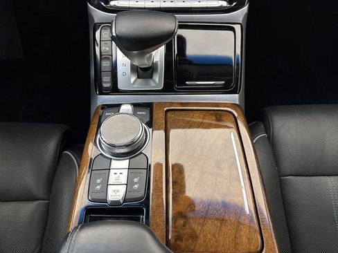 Used 2017 Genesis G90 5.0 Ultimate image 25