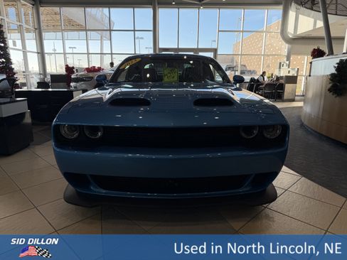 Used 2023 Dodge Challenger SRT Hellcat image 2