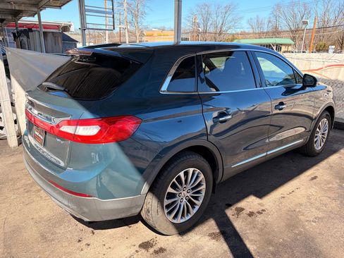 Used 2016 Lincoln MKX Select w/ Select Plus Package image 12