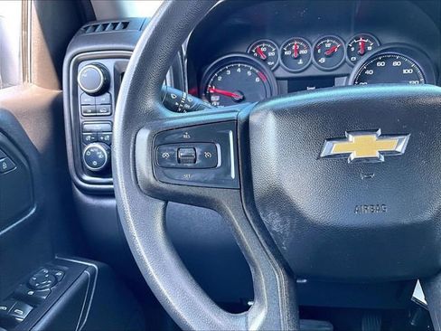 Used 2021 Chevrolet Silverado 1500 Custom AWD/4WD image 23