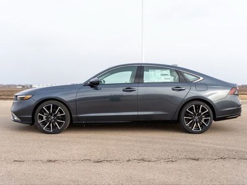 New 2026 Honda Accord Touring image 5