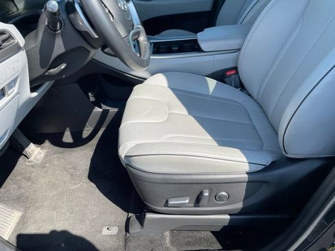 Used 2025 Hyundai Palisade SEL AWD/4WD image 19