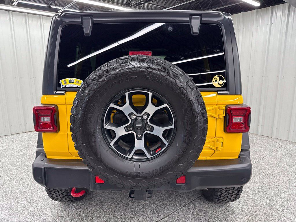 Used 2018 Jeep Wrangler Unlimited Rubicon w/ Dual Top Group AWD/4WD image 5