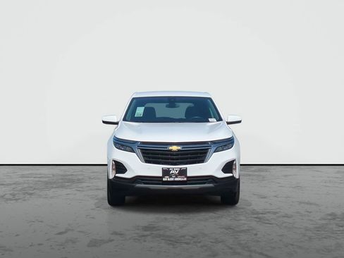 Used 2024 Chevrolet Equinox LT AWD/4WD image 2