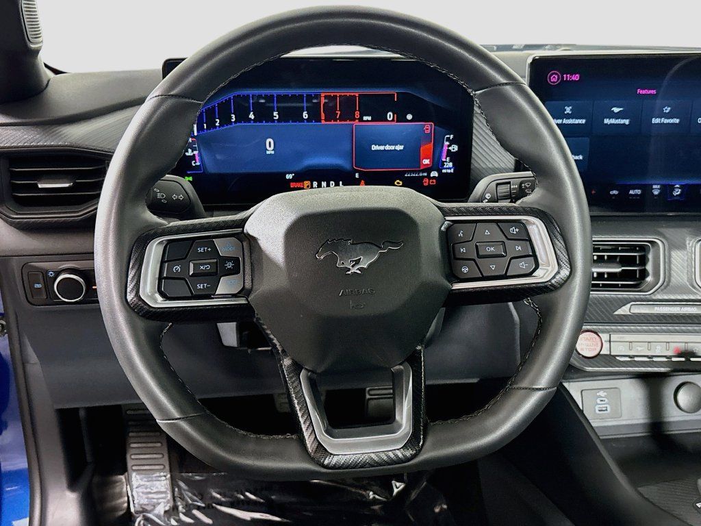 Used 2024 Ford Mustang Coupe RWD image 12