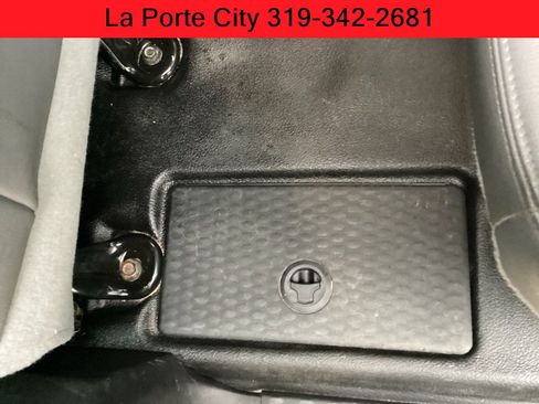 Used 2020 RAM 1500 Tradesman w/ Chrome Appearance Group AWD/4WD image 12