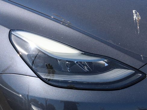 Used 2021 Tesla Model Y Performance AWD/4WD image 18