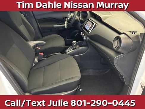Used 2024 Nissan Kicks S FWD image 13