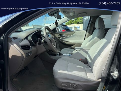 Used 2023 Chevrolet Malibu LT FWD image 10