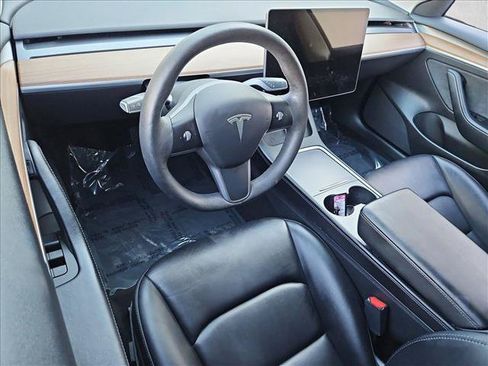 Used 2022 Tesla Model 3 RWD image 10