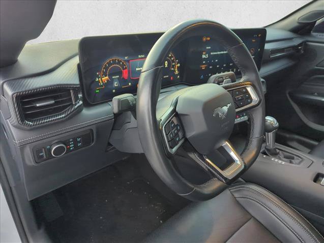Used 2025 Ford Mustang GT Premium RWD image 11