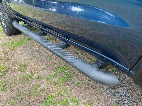 Used 2020 Chevrolet Silverado 1500 LT Trail Boss image 10