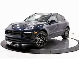 Certified 2023 Porsche Macan video 1