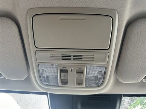 Used 2022 Honda CR-V EX image 17